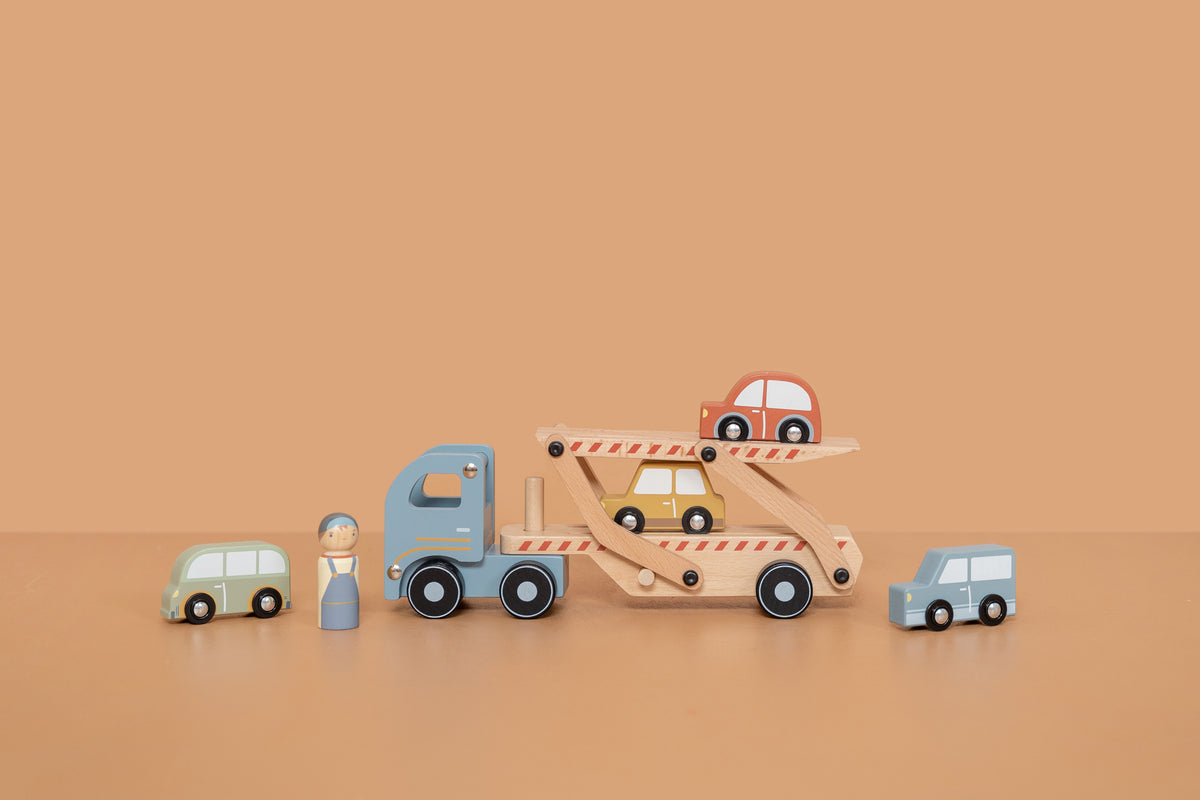 Camion en bois FSC avec 4 véhicules
