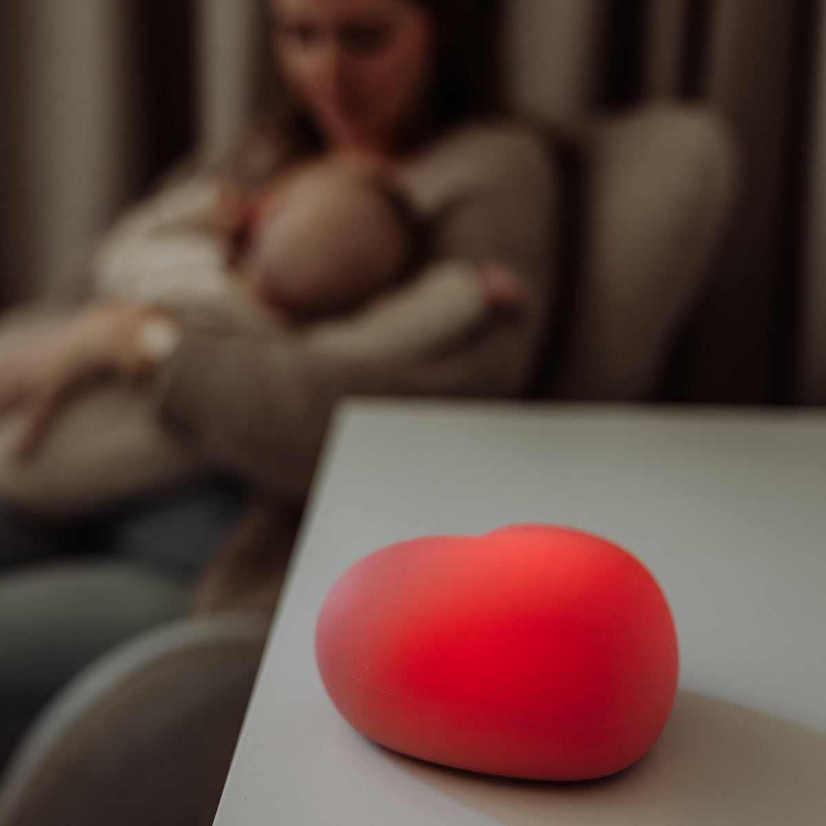 Veilleuse d’Allaitement en Silicone – Ruby Vieux rose