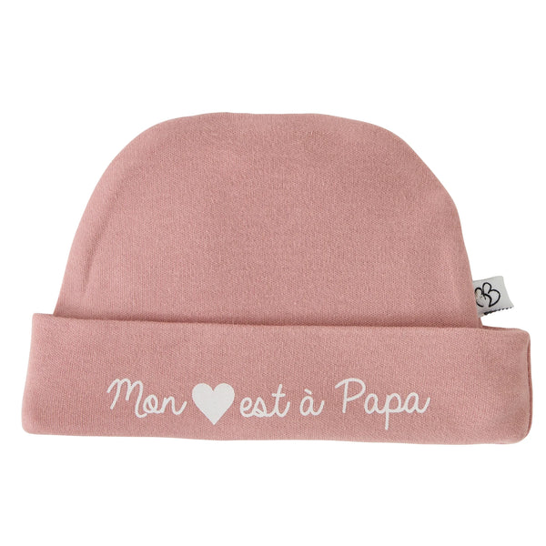 Bonnet naissance “Mon cœur est à papa”, 100% coton doux, forme turban tendance. Taille unique pour bébé, lavable en machine. Cadeau idéal pour la maternité.
