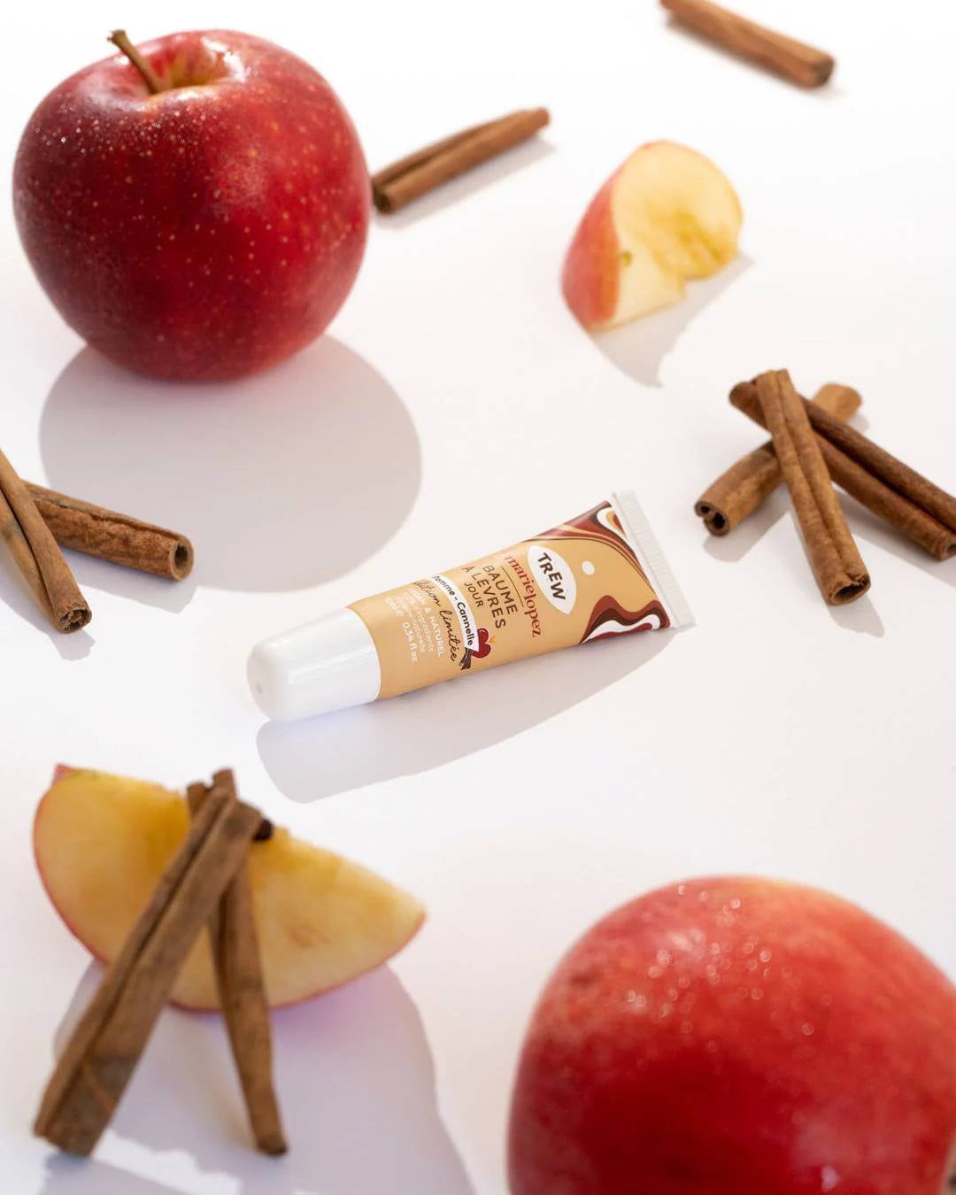 Baume à Lèvres Pomme Cannelle – Trew x Enjoy Phoenix TREW COSMETIC