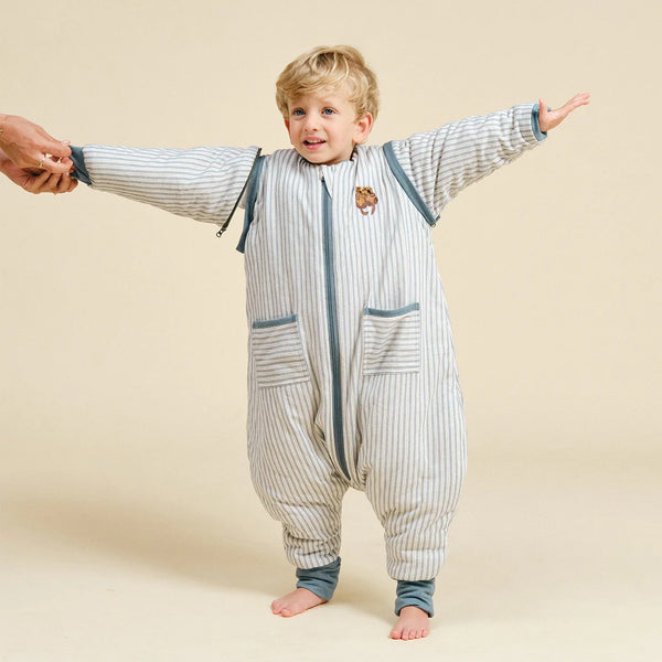 Gigoteuse à pieds avec manches & chaussettes antidérapantes Blue Stripes – TOG 2.5