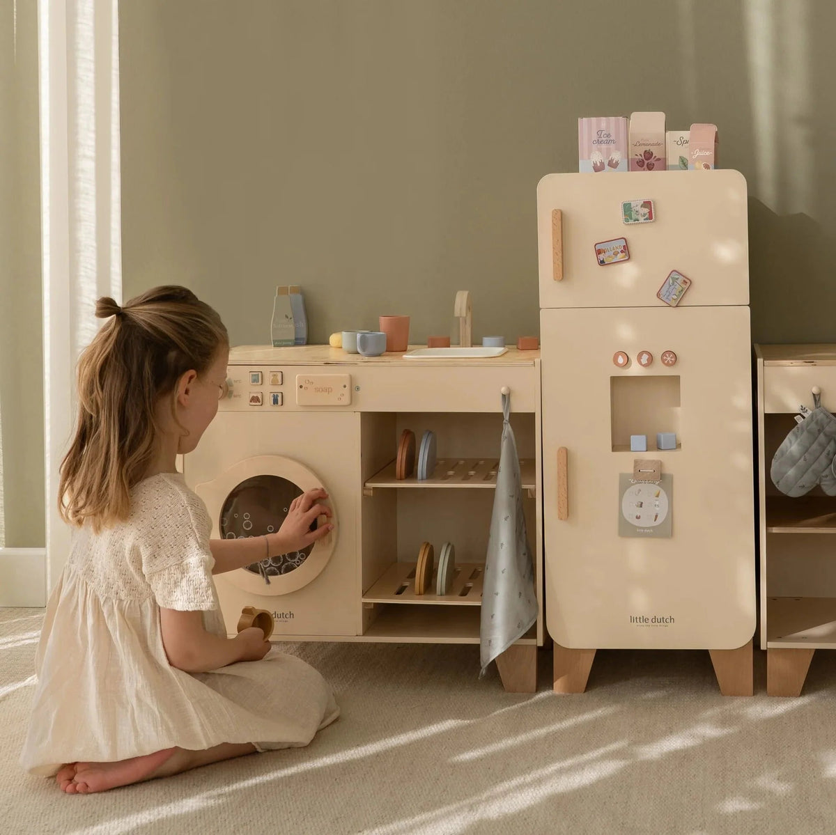 Machine à laver en bois FSC avec évier – Édition limitée 🧺 LITTLE DUTCH