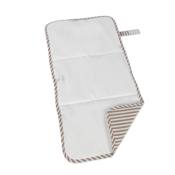 Matelas à langer nomade Praliné Rayures Moka – Walking Mum – 34 × 66 cm walking mum