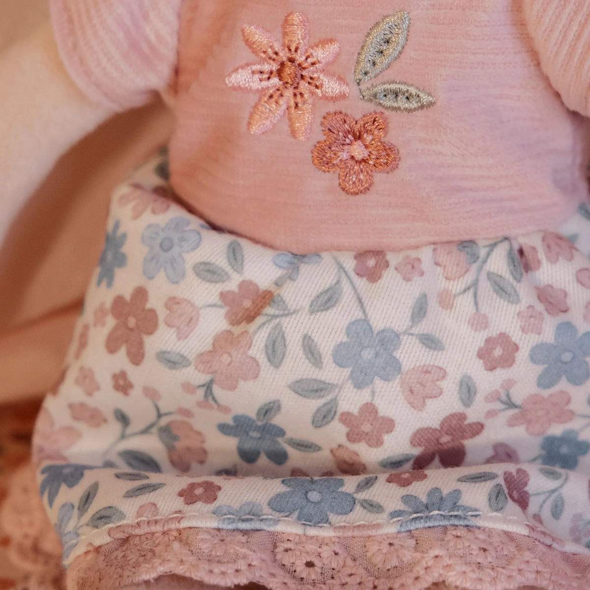 poupée en tissu 35 cm rosa souple bébé 12 mois, une poupée câlin enfant 1 an
