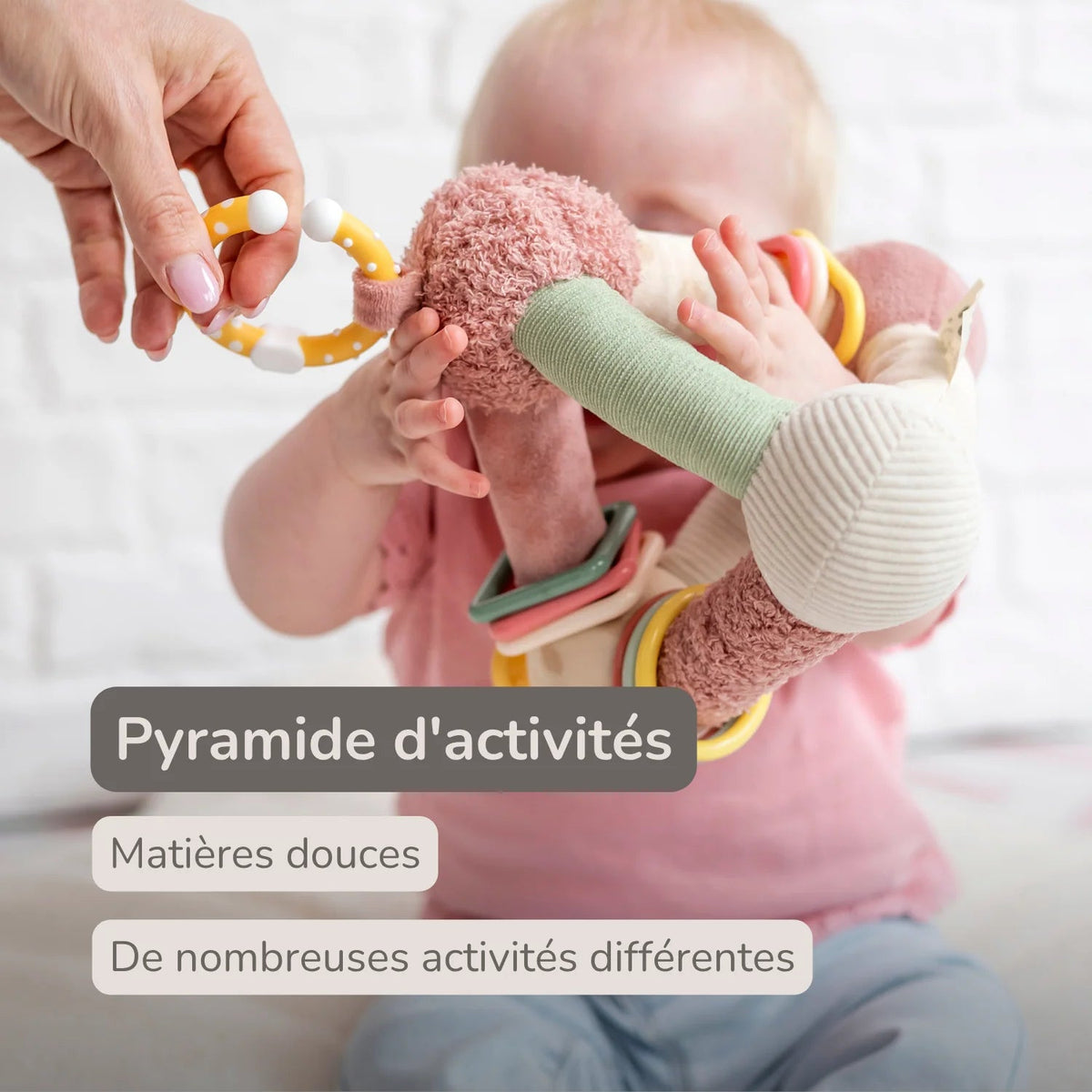 Pyramide d'activités souple Gina la Girafe 18 cm – Nattou 🦒 NATTOU