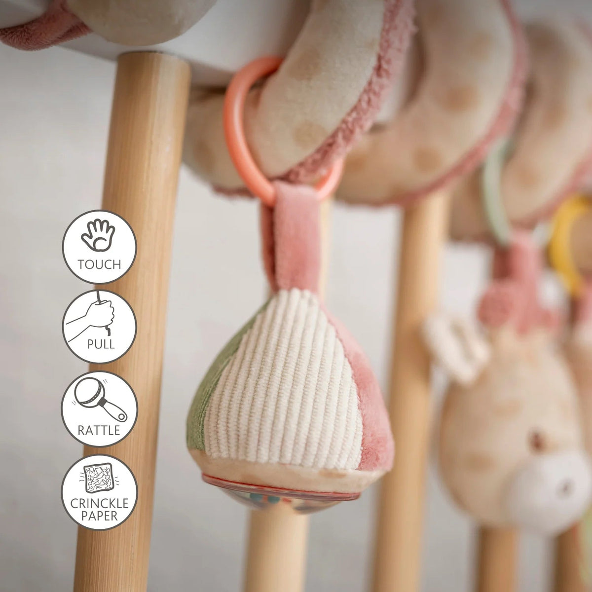 Spirale d'activités suspendue Gina la Girafe 25 cm – Nattou 🦒 NATTOU
