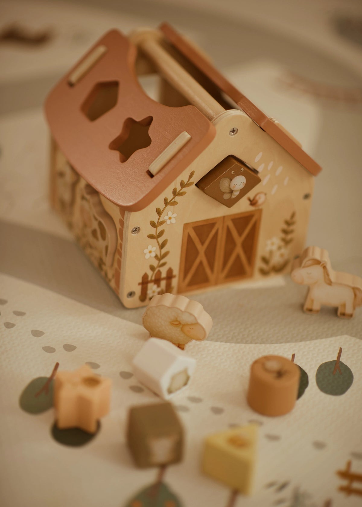 Tiny Barn – Jeu de tri de formes en bois “Ferme magique” MRS ERTHA