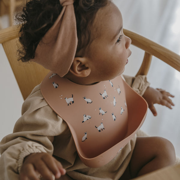 Bavoir en silicone – Minouche Rose