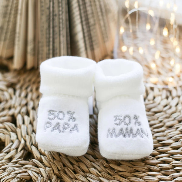 Chaussons bébé 50% papa/50% maman blanc TROIS KILOS SEPT