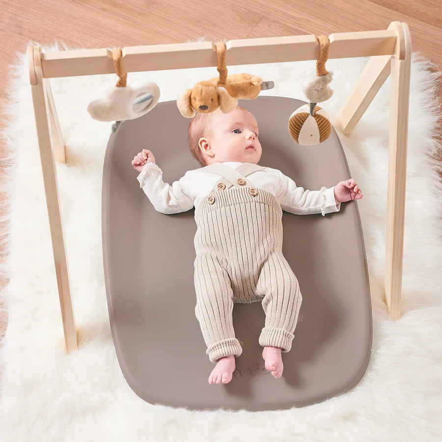 matelas à langer ergonomique bébé