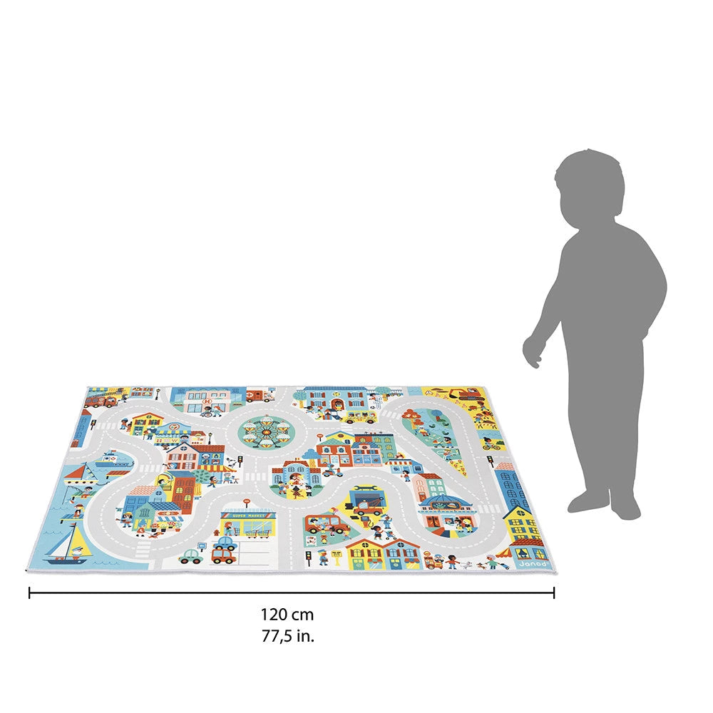 Découvrez le tapis de jeu Ville Cross Roads 🏙️. Un univers urbain plein de détails pour stimuler l’imagination et jouer avec ses petites voitures dès 2 ans !